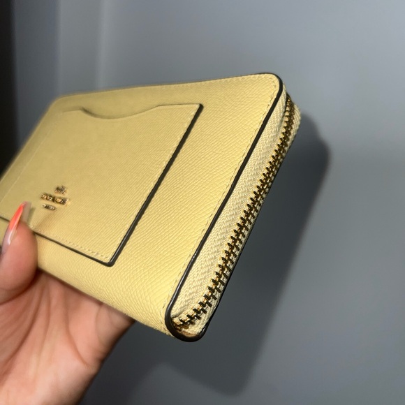 Coach Yellow Wallet - Picture 2 of 7